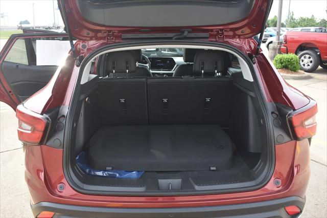 2025 Chevrolet Trax FWD LT