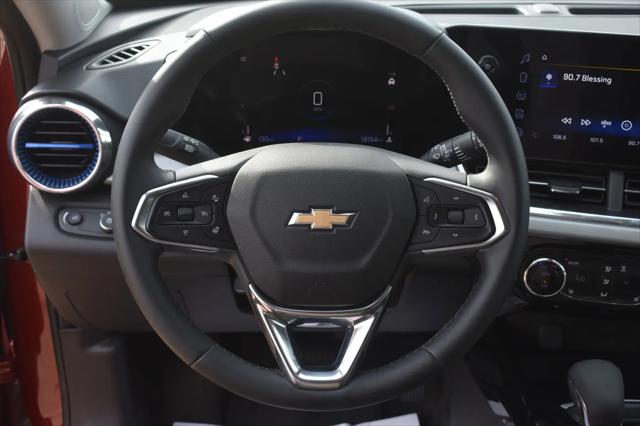 2025 Chevrolet Trax FWD LT