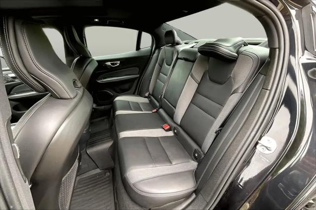 2023 Volvo S60 B5 Ultimate Black Edition
