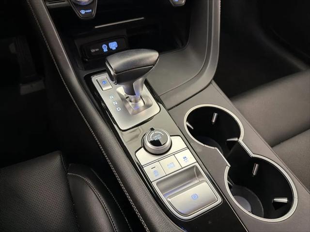 2021 Genesis G70 2.0T RWD