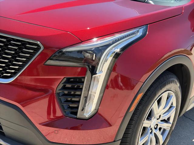 2023 Cadillac XT4 FWD Premium Luxury