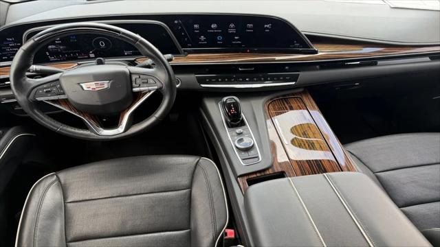 2022 Cadillac Escalade 2WD Premium Luxury