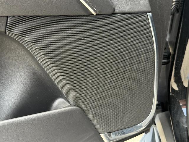 2022 Cadillac Escalade 2WD Premium Luxury