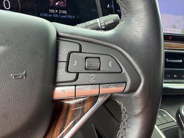 2022 Cadillac Escalade 2WD Premium Luxury