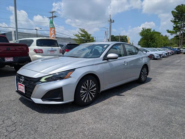 2023 Nissan Altima SV FWD