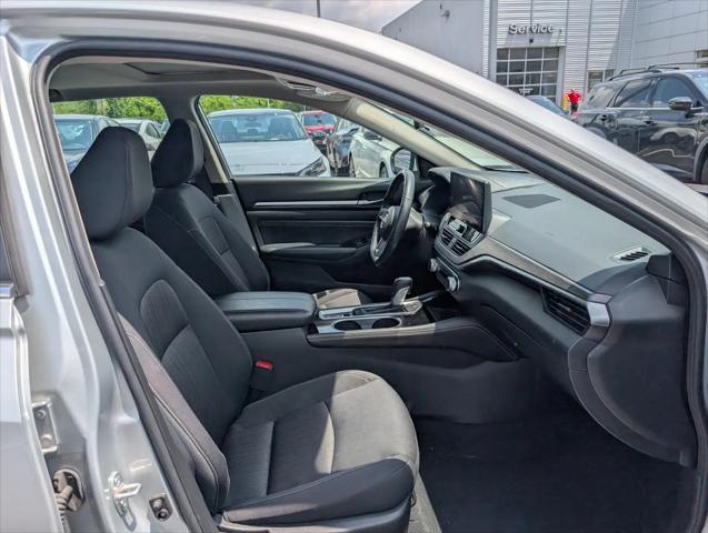 2023 Nissan Altima SV FWD