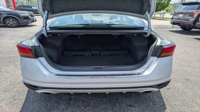 2023 Nissan Altima SV FWD