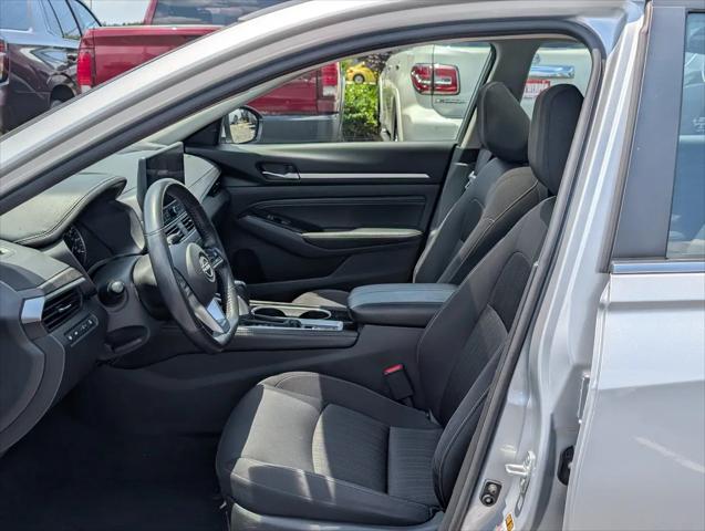 2023 Nissan Altima SV FWD