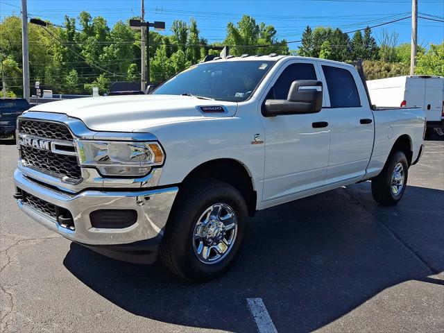 2024 Ram 3500 Tradesman Crew Cab 4x4 6'4" Box