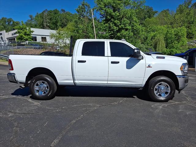 2024 Ram 3500 Tradesman Crew Cab 4x4 6'4" Box