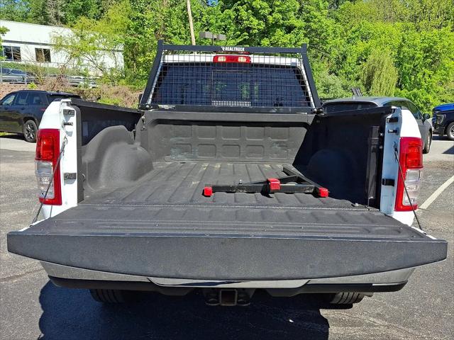 2024 Ram 3500 Tradesman Crew Cab 4x4 6'4" Box