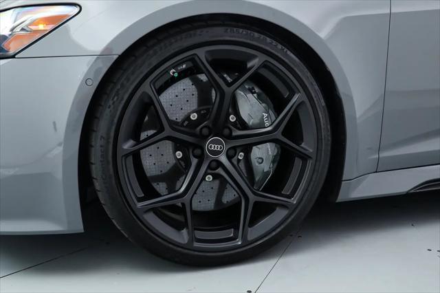 2025 Audi RS 6 Avant Performance quattro tiptronic