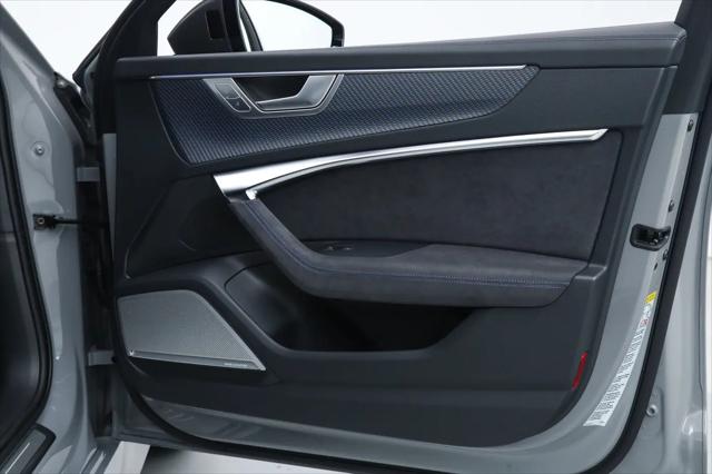 2025 Audi RS 6 Avant Performance quattro tiptronic
