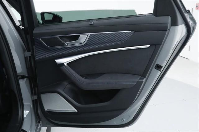 2025 Audi RS 6 Avant Performance quattro tiptronic