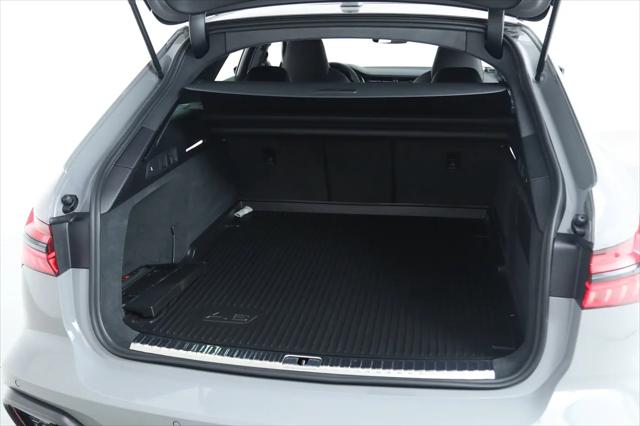 2025 Audi RS 6 Avant Performance quattro tiptronic