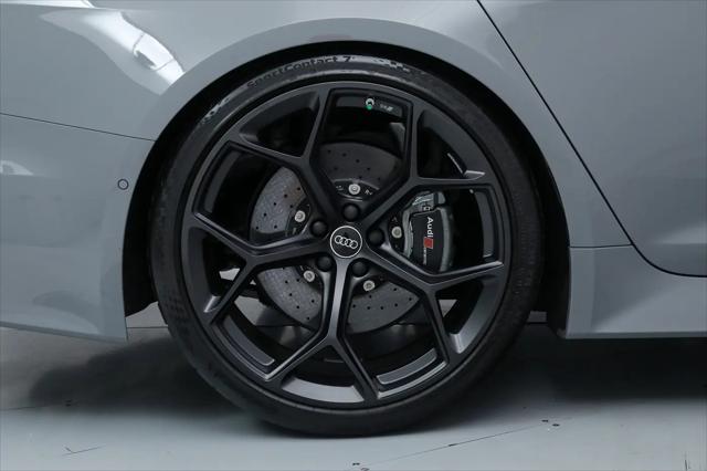 2025 Audi RS 6 Avant Performance quattro tiptronic