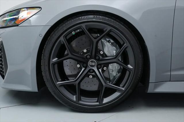 2025 Audi RS 6 Avant Performance quattro tiptronic