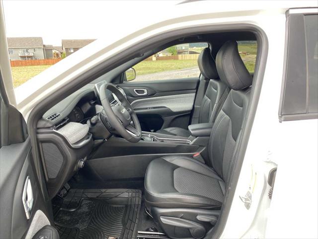 2025 Jeep Compass Latitude 4x4