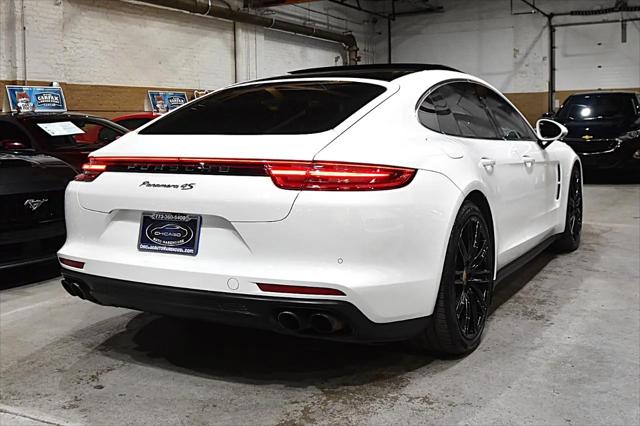 2018 Porsche Panamera 4S