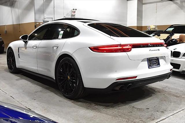 2018 Porsche Panamera 4S