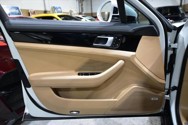 2018 Porsche Panamera 4S