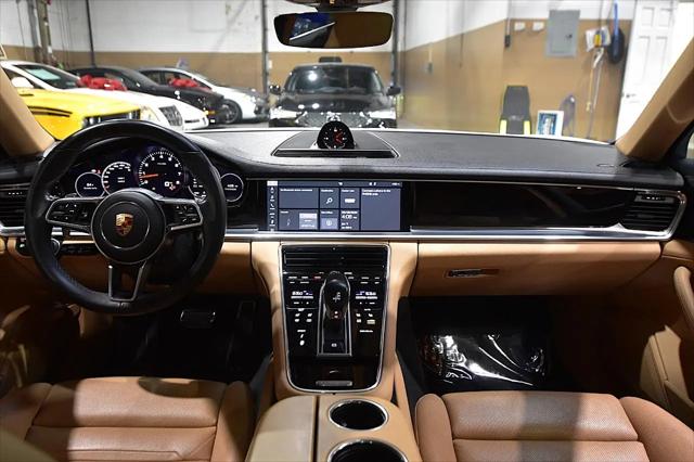 2018 Porsche Panamera 4S