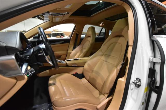 2018 Porsche Panamera 4S