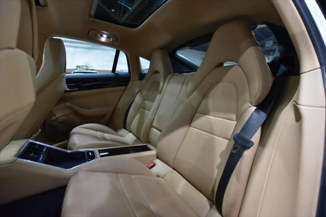2018 Porsche Panamera 4S
