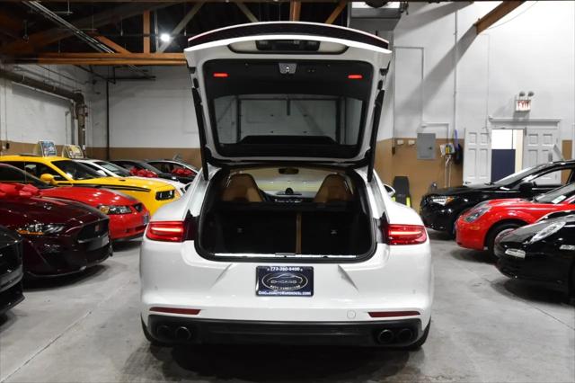 2018 Porsche Panamera 4S