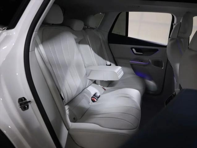 2026 Mercedes-Benz EQE 320 EQE 320