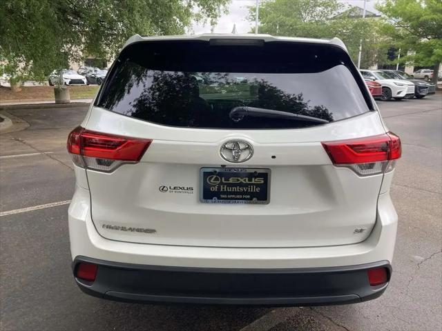 2018 Toyota Highlander SE
