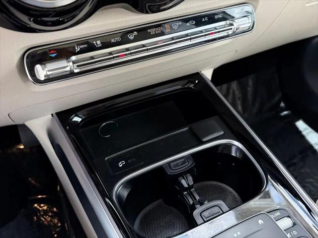 2023 Mercedes-Benz GLB GLB 250