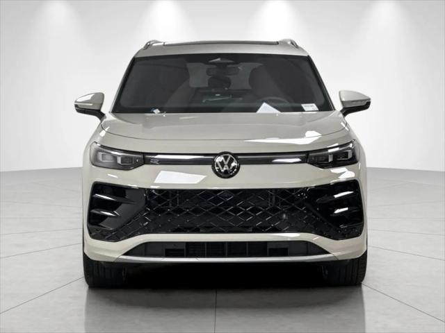 2026 Volkswagen Tiguan SEL R-Line Turbo