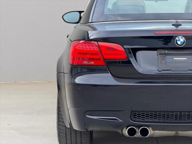 2011 BMW M3 Standard