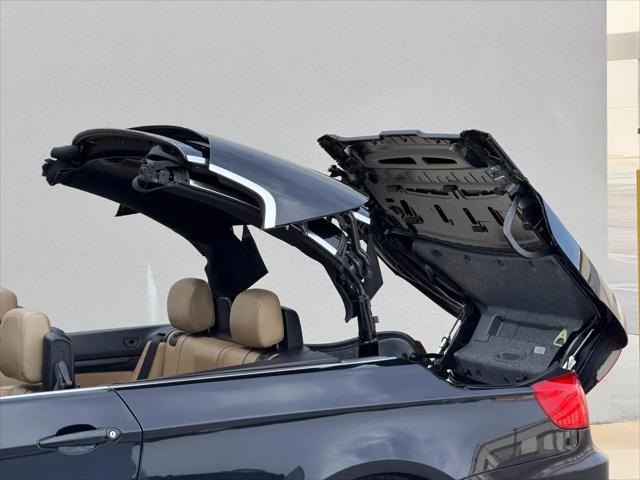 2011 BMW M3 Standard