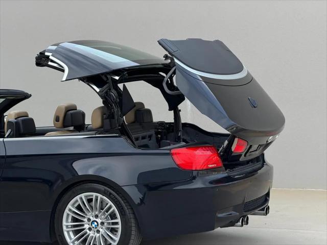 2011 BMW M3 Standard