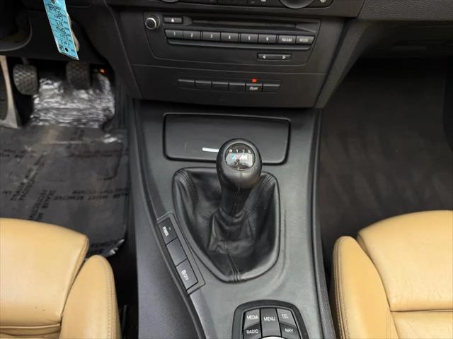 2011 BMW M3 Standard