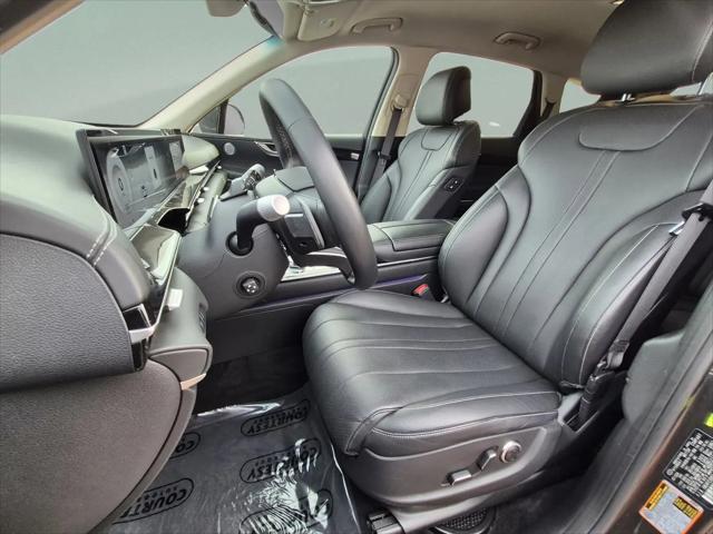 2025 Genesis GV80 2.5T Standard AWD