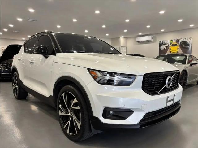 2020 Volvo XC40 T4 R-Design for sale in Tampa, FL