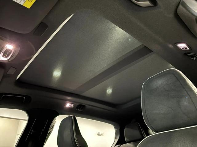 2020 Volvo XC40 T4 R-Design