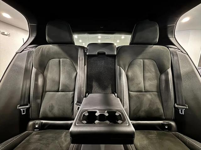 2020 Volvo XC40 T4 R-Design