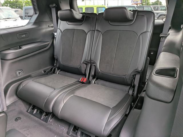 2026 Jeep Grand Cherokee L Altitude 4x4