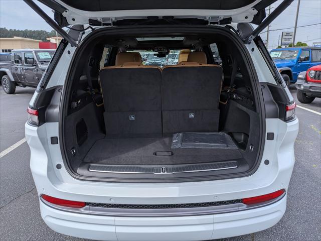 2026 Jeep Grand Cherokee L Summit 4x4