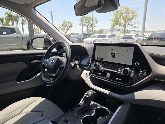 2023 Toyota Highlander XLE