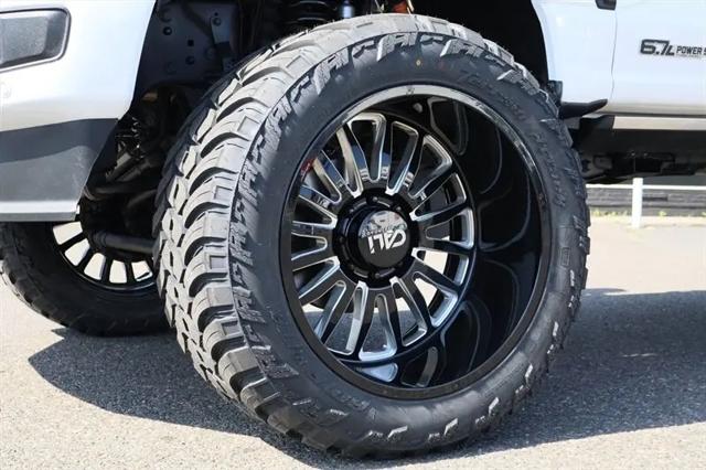 2025 Ford F-350 Platinum