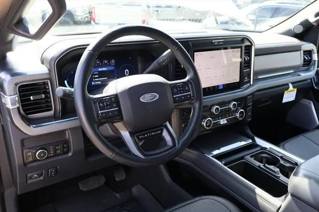 2025 Ford F-350 Platinum