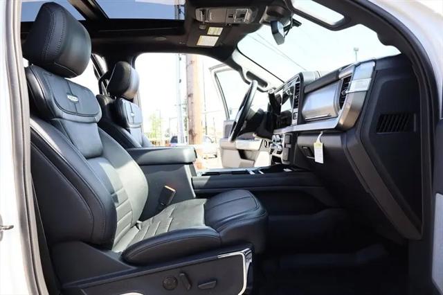 2025 Ford F-350 Platinum