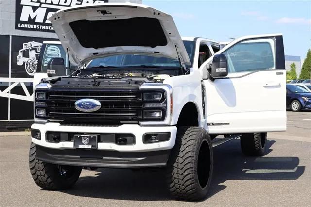 2025 Ford F-350 Platinum