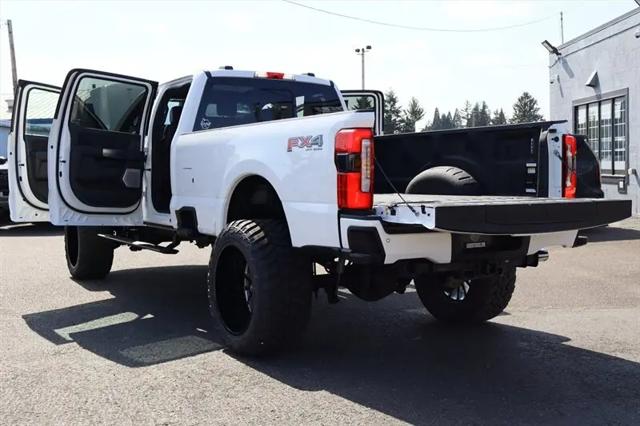 2025 Ford F-350 Platinum