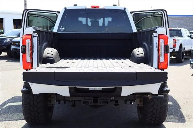 2025 Ford F-350 Platinum